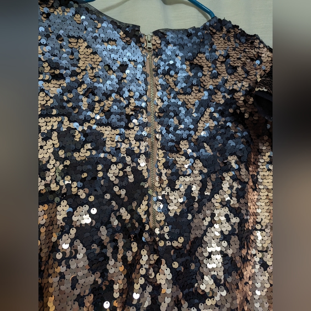 Two GAP kids XXL glitter sparkle sequined rose gold and navy dresses - Picture 5 of 13